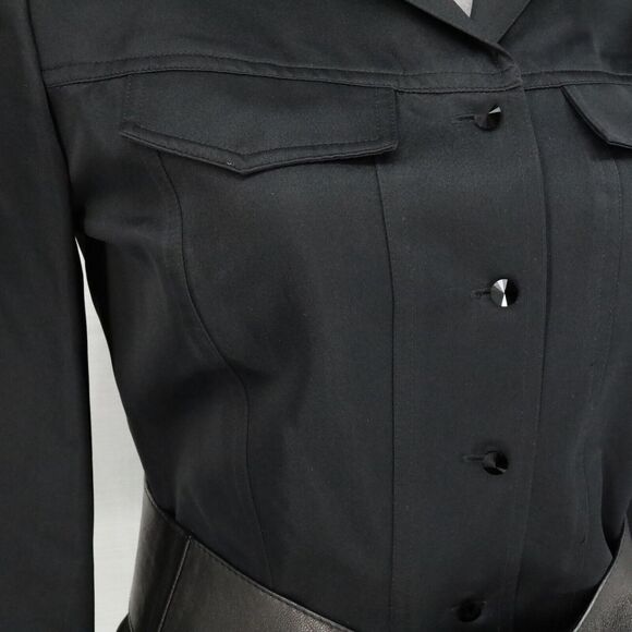 Carmen Marc Valvo Jacket Womens 4 Black Crop Fitted and Leather Belt Size Small - Picture 11 of 16